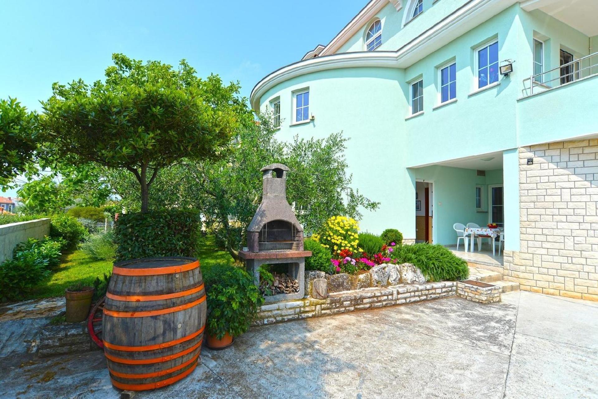 Apartman Fuer 8 Personen Ca 115 Qm In Pula, Istrien Istrische Riviera